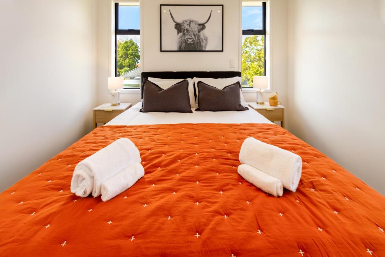 Riccarton 2 Bed 1 Bath W/Garage Lejlighed Christchurch Eksteriør billede