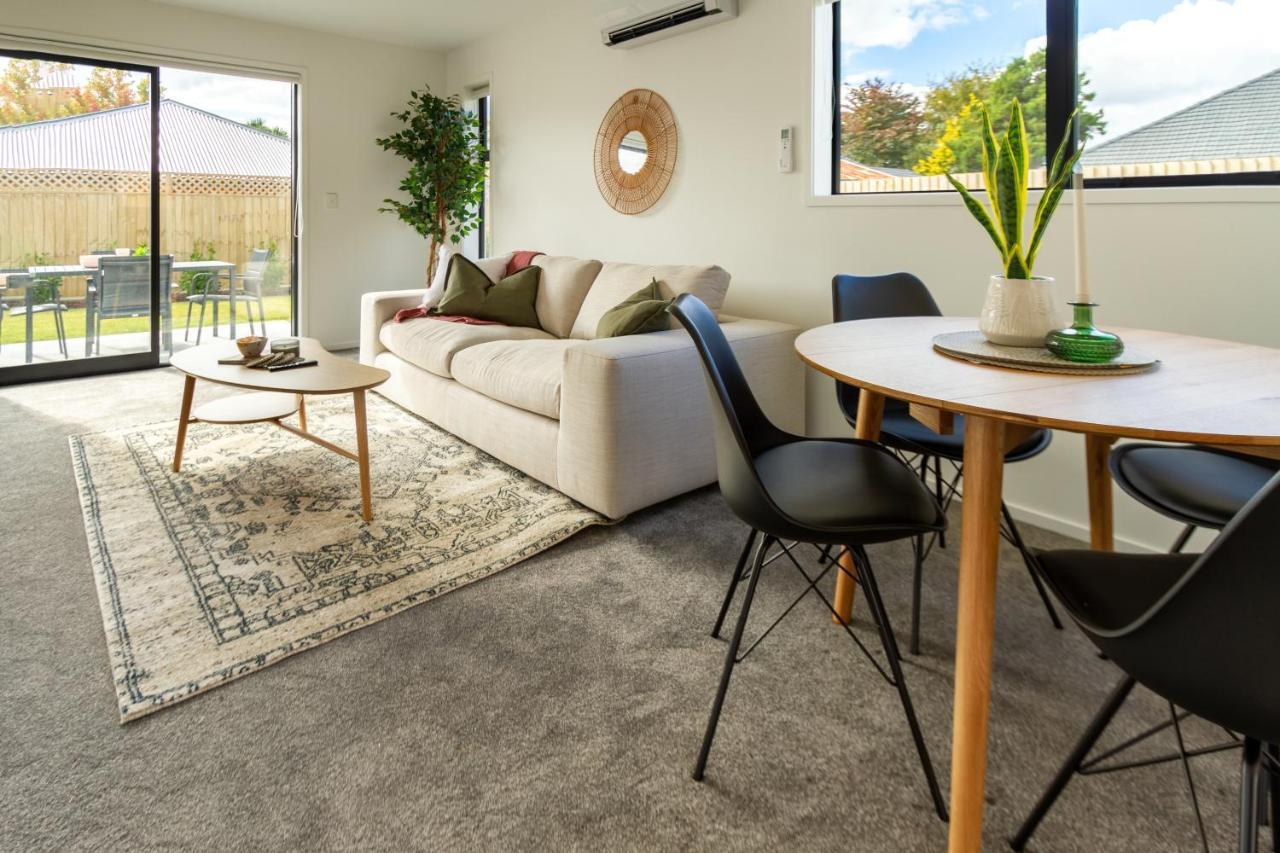 Riccarton 2 Bed 1 Bath W/Garage Lejlighed Christchurch Eksteriør billede