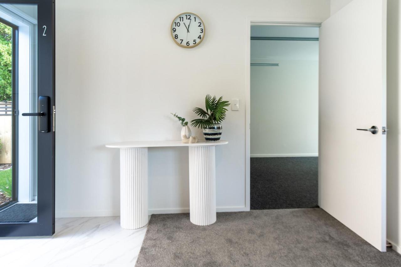 Riccarton 2 Bed 1 Bath W/Garage Lejlighed Christchurch Eksteriør billede