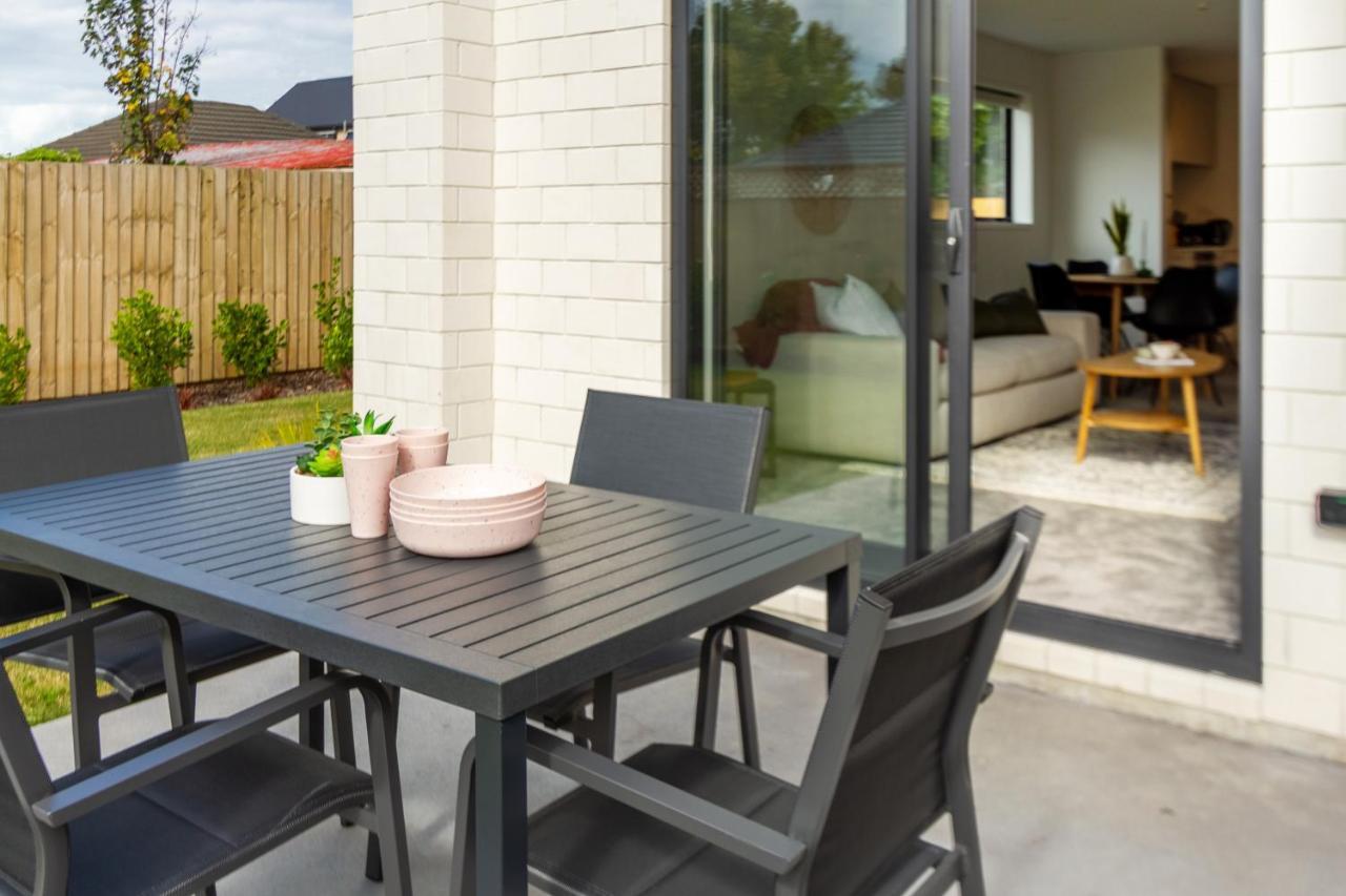 Riccarton 2 Bed 1 Bath W/Garage Lejlighed Christchurch Eksteriør billede
