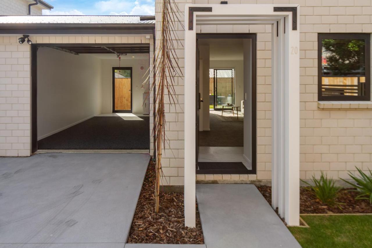 Riccarton 2 Bed 1 Bath W/Garage Lejlighed Christchurch Eksteriør billede